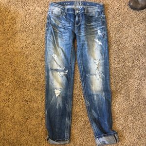 Buckle BKE Black Boyfriend Jeans Distressed Denim